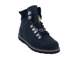 Capulin Black