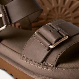 Ugg Goldenstar Villa - Molasses