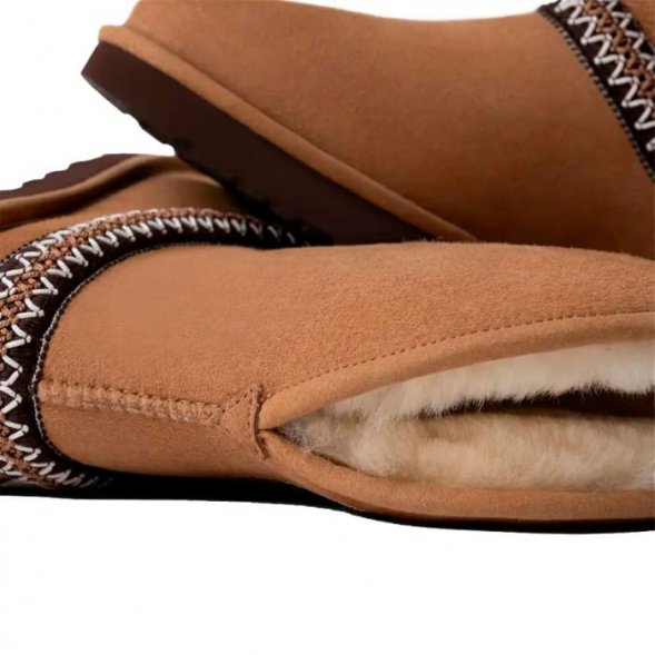 Женские угги Ugg Classic Short Crescent - Chestnut