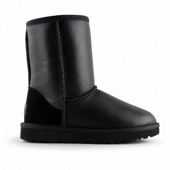 Ugg Classic Short Men's Metallic - Black - черный, 39, Специальное водоотталкивающее покрытие поверх натуральной замши