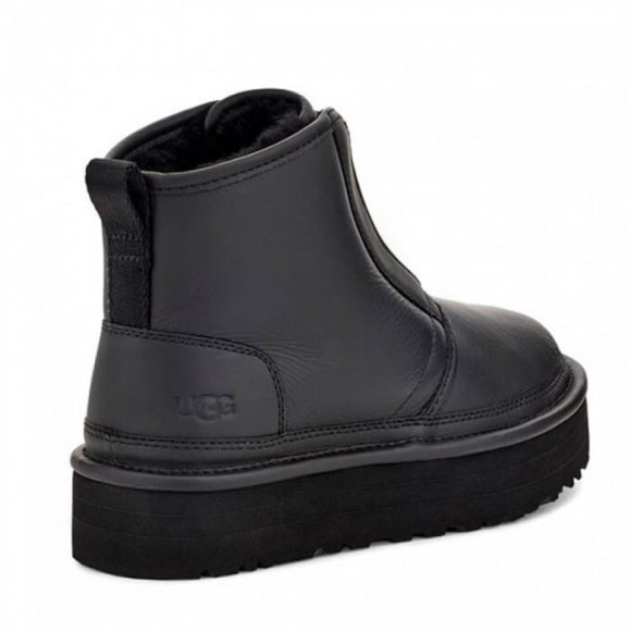 Женские ботинки на платформе Ugg Neumel Platform ZIP Boot Женские ботинки на платформе Ugg Neumel Platform ZIP Boot