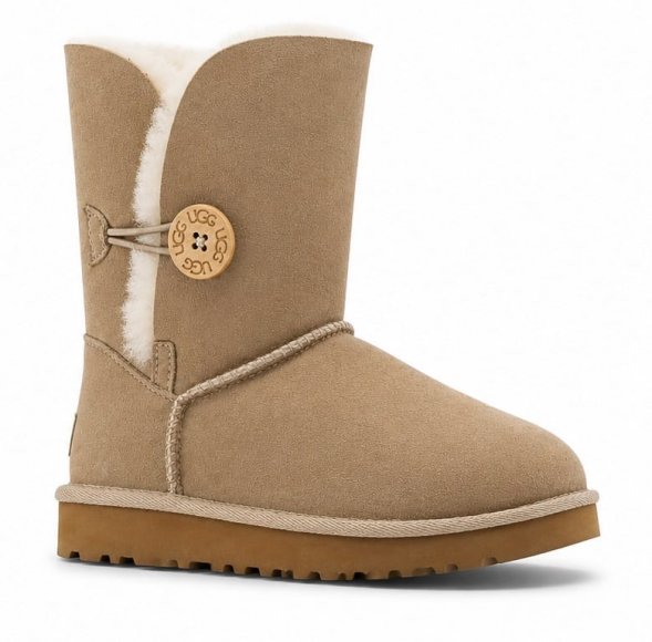 Женские короткие угги с пуговицей и пропиткой Ugg Bailey Button II Boot - Sand